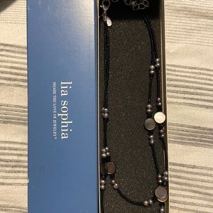 Lia sophia necklce